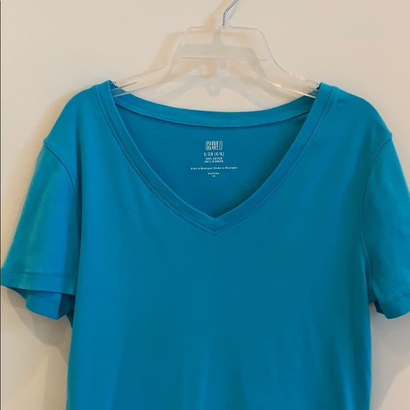 Blue V Neck - Picture 2 of 3